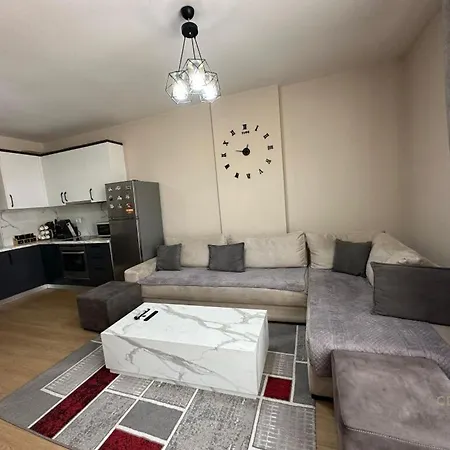 Cozy Tirana Escape * Yzberish